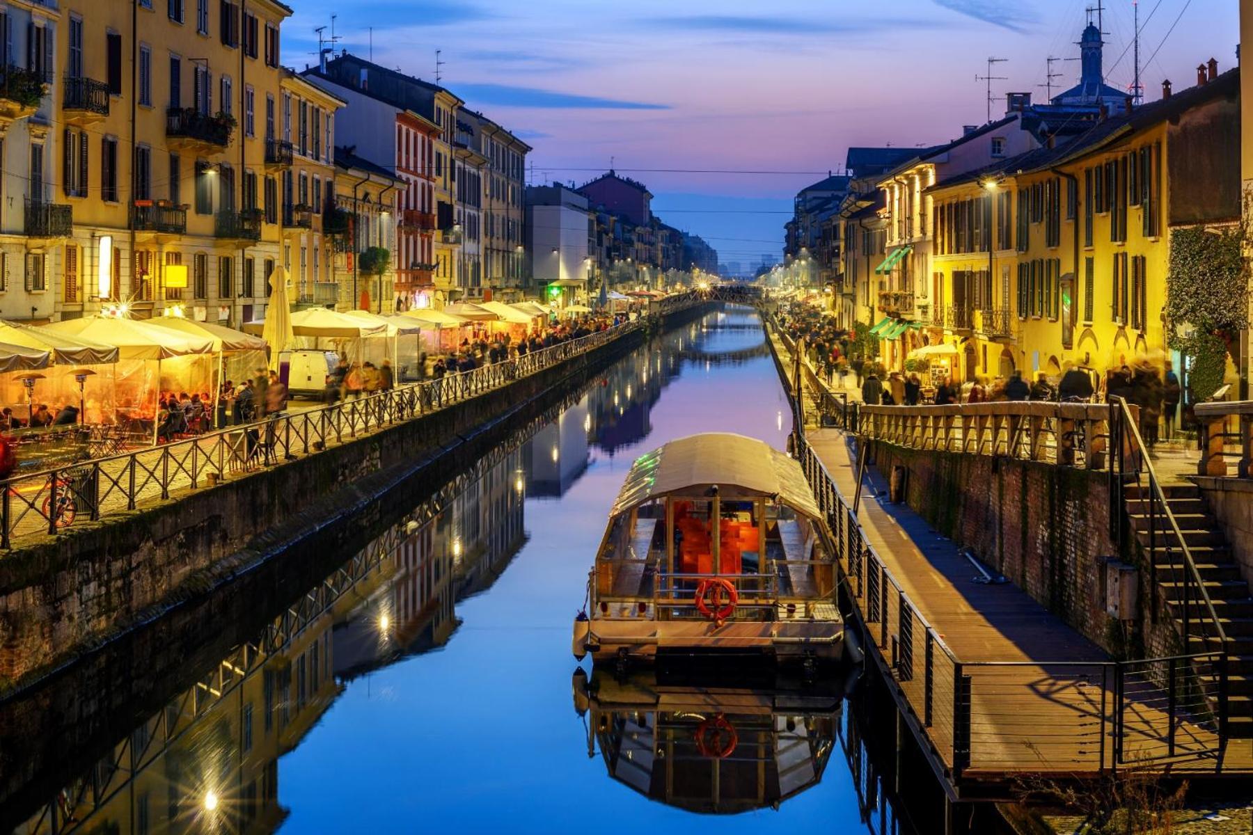 Duomo-Navigli Charming And Modern With Fast Wifi Apartman Milánó Kültér fotó